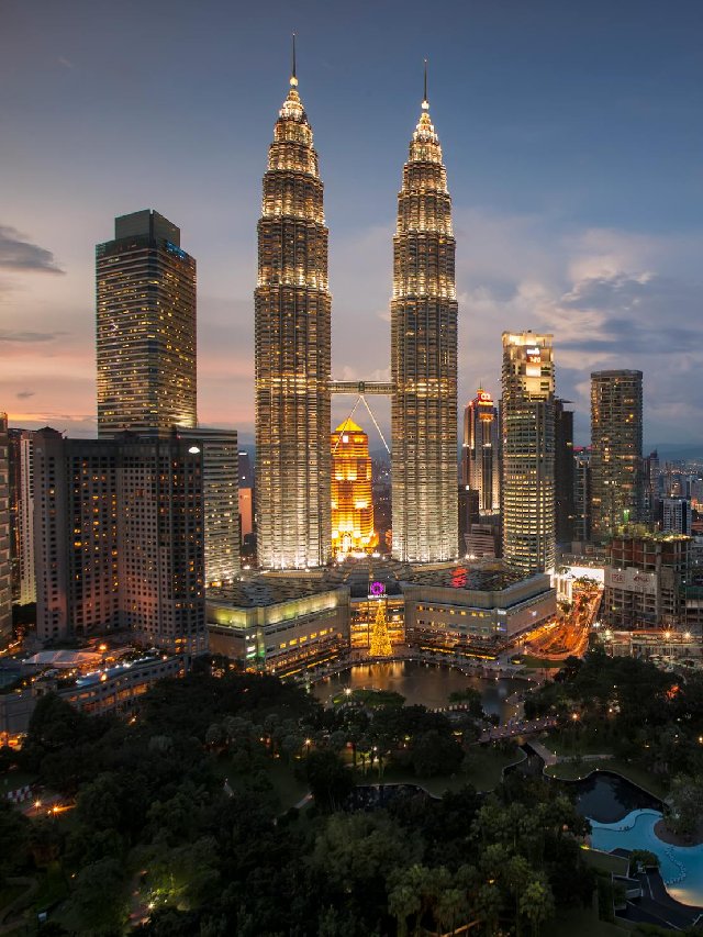 Best 10 Tourist Places to Visit in Malaysia