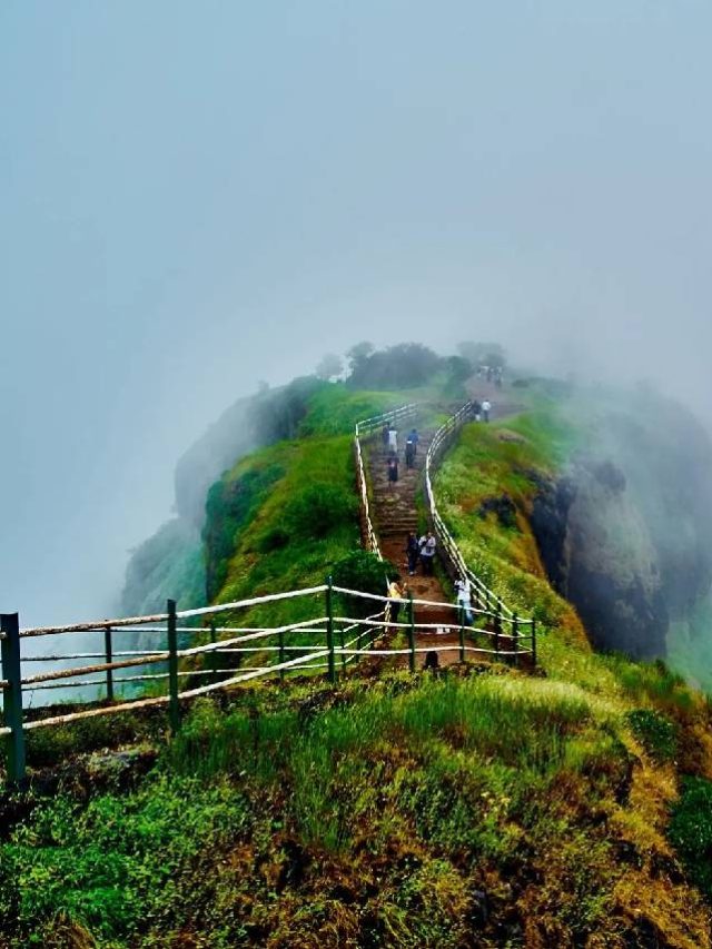 Best 10 One Day Trip Near Satara